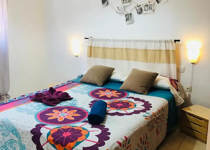 Piso Geneto Con Garaje Appartement