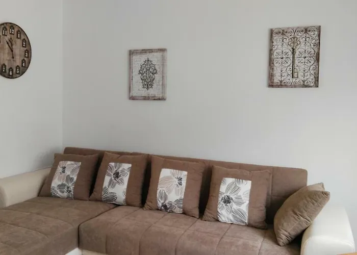 Piso Geneto Con Garaje Apartment *